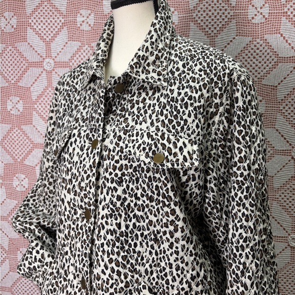 Coldwater Creek Silk Leopard Quilted Jacket Size L - Picture 3 of 12